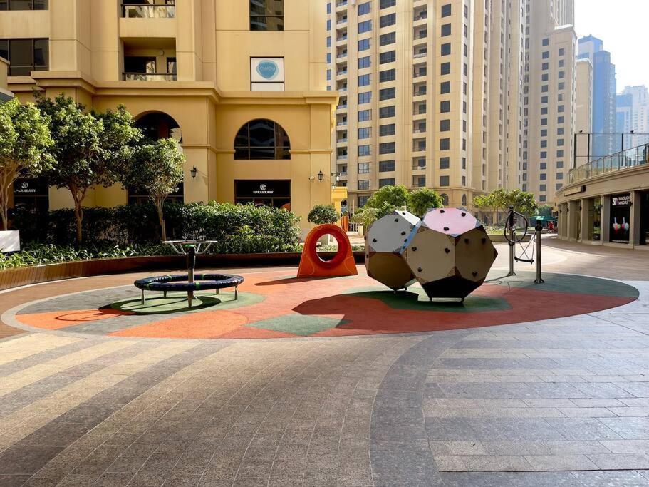 Leen Homes-Jbr -Spacious 4 Bedroom Apartment Dubai Buitenkant foto